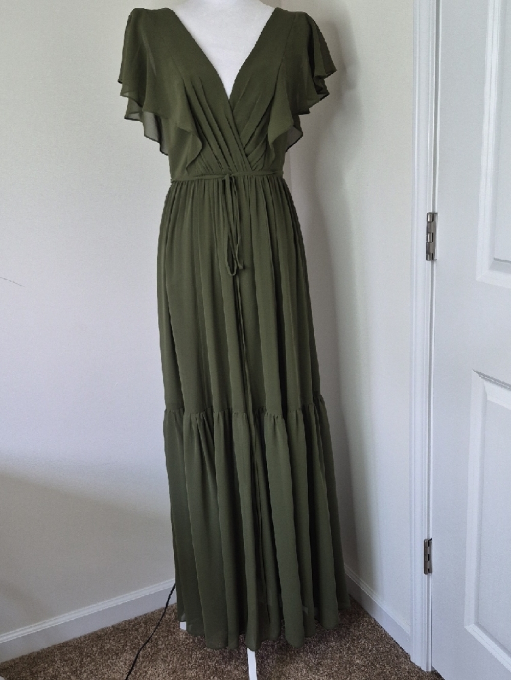 White by Vera Wang Olive Green V-Neck Maxi Dress with Flutter Sleeves Size 2 - Picture 3 of 13
